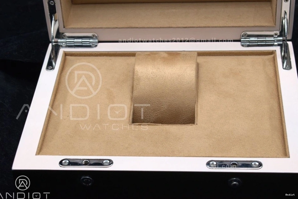 Wood Green End Rolex Box Top 0313